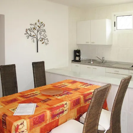 Holiday home Holiday Home Colibri - Cbi162
