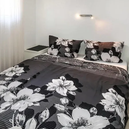 Holiday Home Colibri - CBI162 Сasa de vacaciones Cambrils